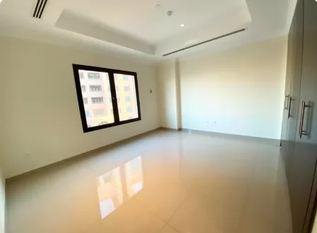 Residential Ready Property 3 Bedrooms S/F Apartment  for sale in Al Sadd , Doha #7423 - 1  image 